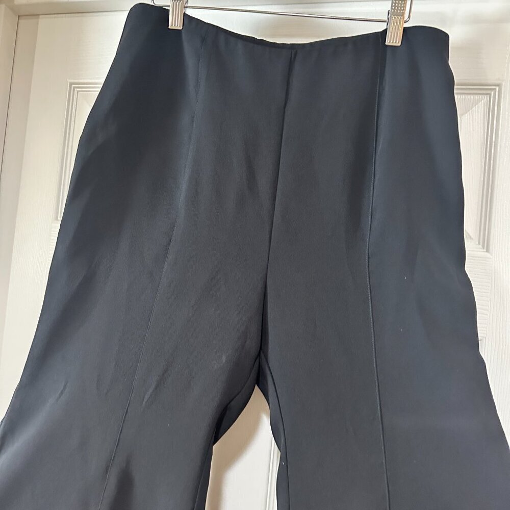 ANTHROPOLOGIE New NWT Flutter Flare Trousers Pants Black Size 10 - Picture 3 of 10